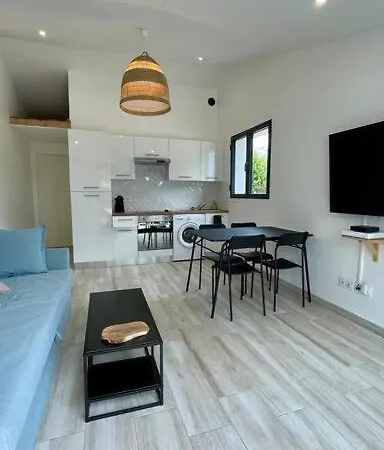 度假居 Maisonnette Chaleureuse A Proximite Du Centre 纳博讷